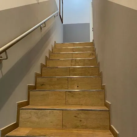 Jahn Apartment