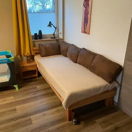 Jahn Apartment *